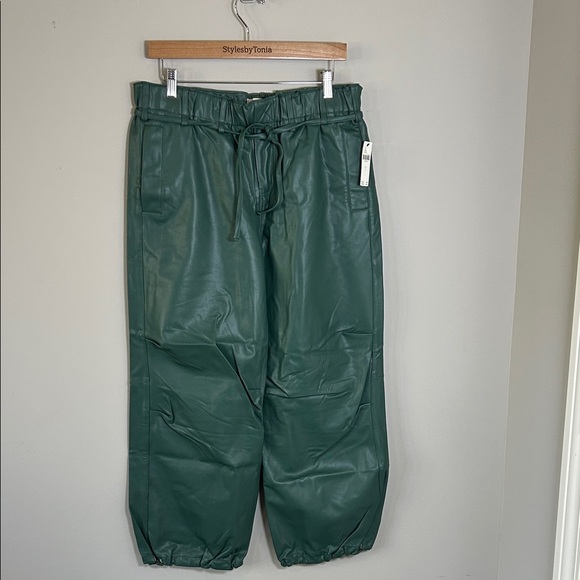 Anthropologie Pilcro Faux Leather Soft Parachute Pants Dark Green Sz S NEW - Picture 5 of 15